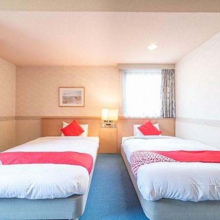 Oyo Business Hotel Nishiura ยคไคจิ ภายนอก รูปภาพ