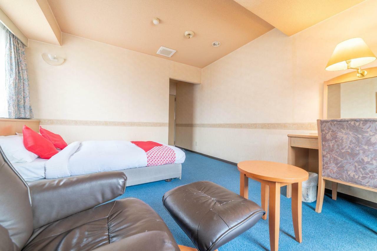 Oyo Business Hotel Nishiura ยคไคจิ ภายนอก รูปภาพ